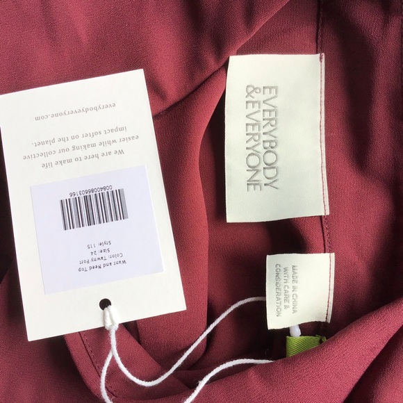 NWT EVERYBODY & EVERYONE Want and Need Top in Tawny Port - Picture 7 of 8